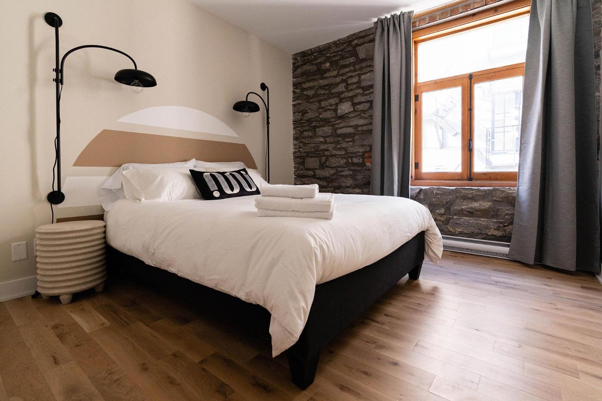 Maison Place Royale By Luxury In Transit Montréal Eksteriør billede